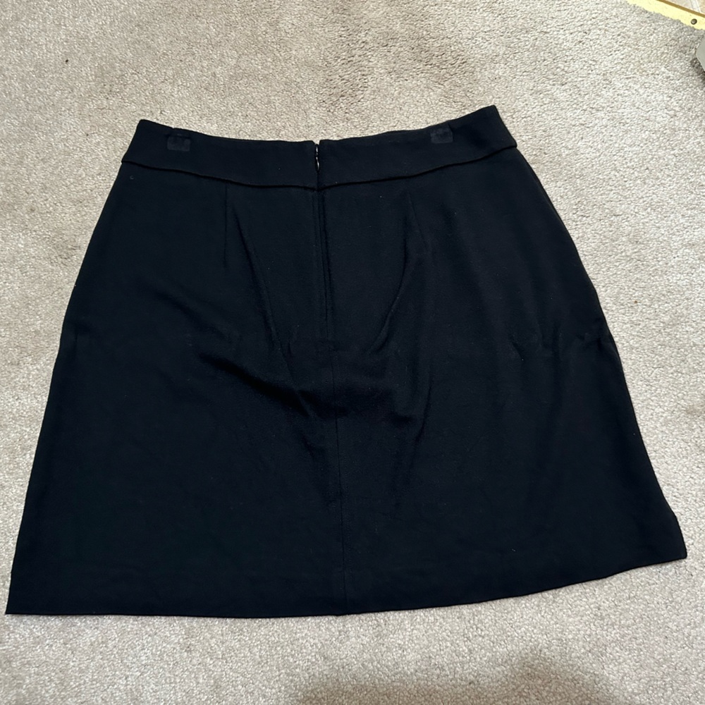 🌻2/$10 Cabi #3583 AGENCY Black Thick Knit Stretch Ponte A Line Mini Skirt - Picture 7 of 7